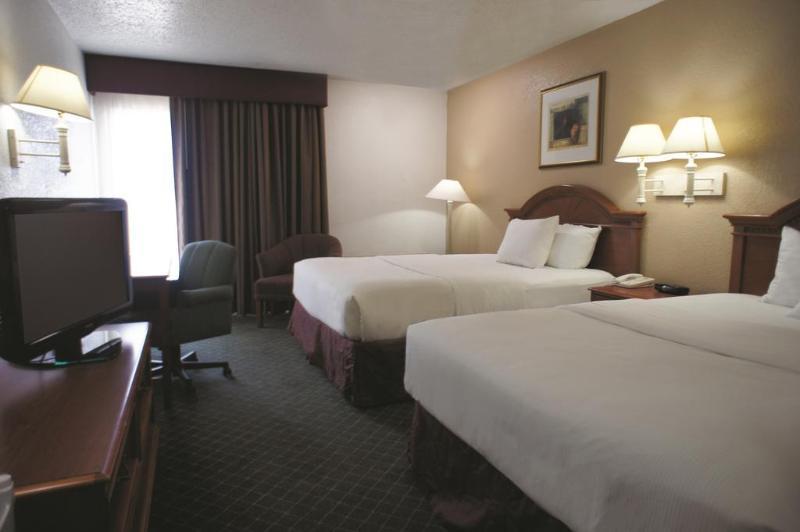 Hampton Inn El Dorado Exteriör bild